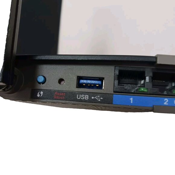 Linksys Wi-Fi Wireless Router w Adapter Chord & Booklet EA6350 - Picture 8 of 12